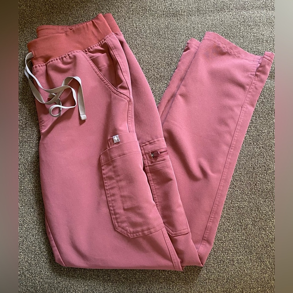 Figs Womens S/Tall Dark Cherry Yola skinny scrub pants